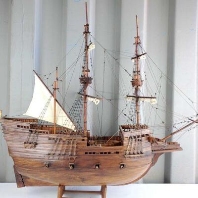#5224 â€¢ Model Ship By Ron Pippin