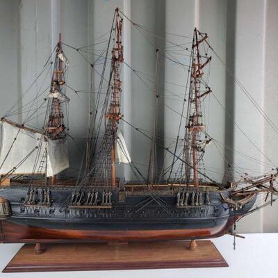 5238 â€¢ Model Ship By Ron Pippin