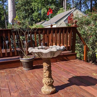concrete bird bath