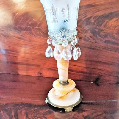 Victorian dresser lamp with crystals