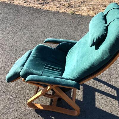 Vintage Green Nepsco Zero Gravity Bentwood Lounge Chair