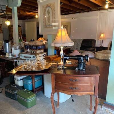 Estate sale photo