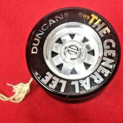 https://www.ebay.com/itm/124426414996	LX3037 USED VINTAGE BLACK & SILVER "THE GENERAL LEE" DUNCAN YO YO		 Buy-It_Now...
