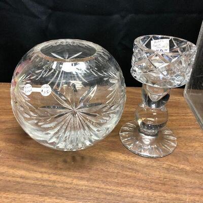 https://www.ebay.com/itm/114412274685	LRM3985 - Clear Cut Glass Pieces - Block Candle Stick Plus Pickup Only		 OBO 	 $20.00 
