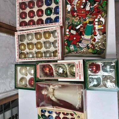 https://www.ebay.com/itm/124208487204	Cma2091: Assorted Vintage Christmas Ornaments Local Pickup		Buy-it-Now	 $34.99 
