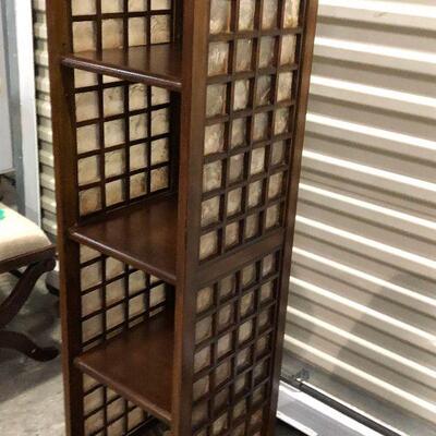 https://www.ebay.com/itm/124461348189	KG0057: Tall Thin Wooden Modern Bookshelf Pickup only		Auction
