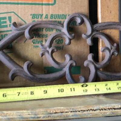 https://www.ebay.com/itm/114418055468	LX2110 Wrought Iron Wall Hanging Art - Pickup only		 OBO 	 $19.99 
