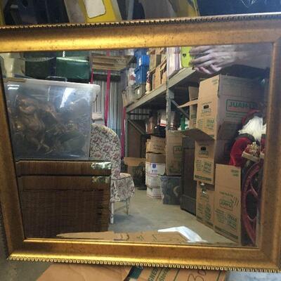 https://www.ebay.com/itm/124355465261	LAR0030 Gold Framed Mirror with Rivited Trim Pickup Only ( 23