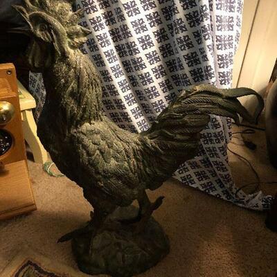 https://www.ebay.com/itm/114315358877	WL7055: XL Bronze Rooster Local Pickup		 Buy-it-Now 	 $400.00 
