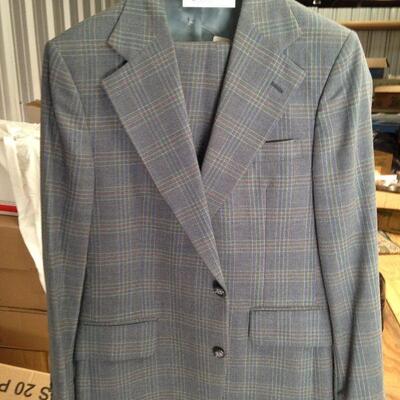 https://www.ebay.com/itm/114528608891	TL8038 Retro Men's Suite Maison Blanche New Orleans Johnny Carson Tailored		Buy-it-Now	 $20.00 
