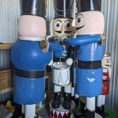 PENDING SOLD!! ! 11 foot blue Nutcrackers. There are 4 of them. 