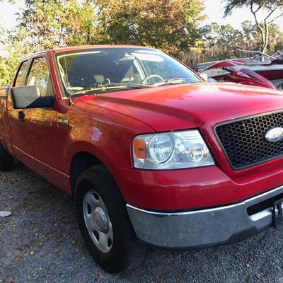 2004 Ford F-150 truck 179,894 miles $7,500