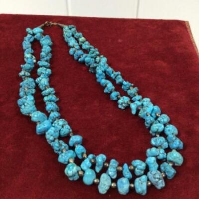 Turquoise nugget necklace 