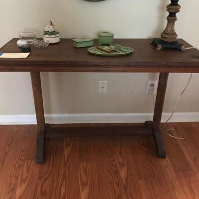 Handmade antique table $89
48 X 19 X 29