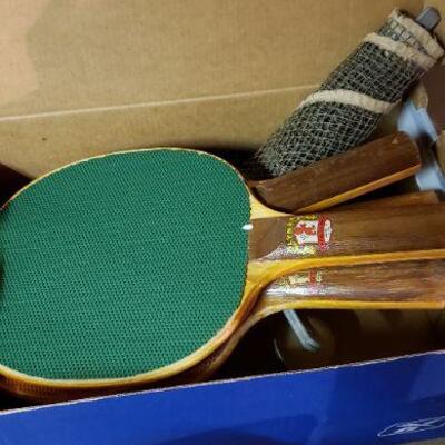 Table tennis set - net, paddles and balls