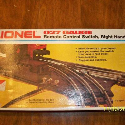 1986 Vintage Lionel 027 Gauge Remote Control Switch, Right Hand