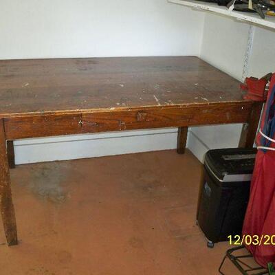Antique/Vintage Table
