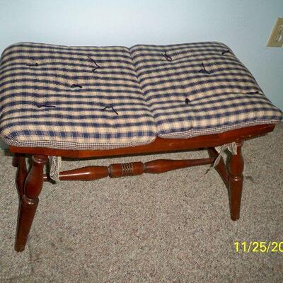 Monitor Furniture Co. Cherry Bench Seat