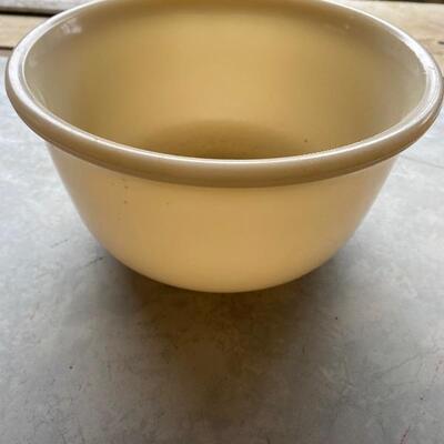Custard glass bowl