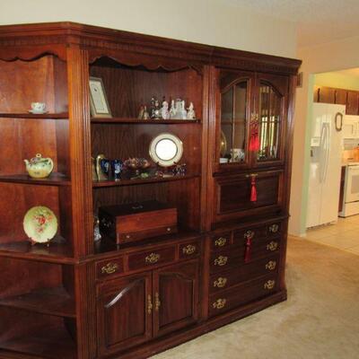 Four section wall unit