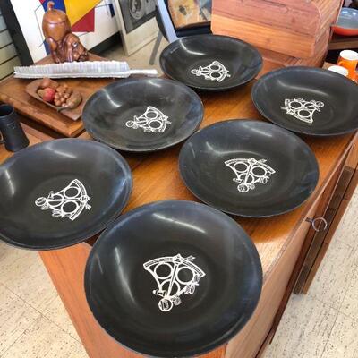 Couroc sextant bowls