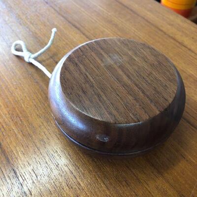 Vintage XL walnut yo-yo