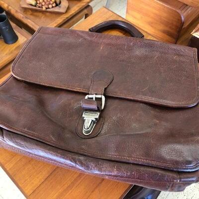 Vintage leather bag