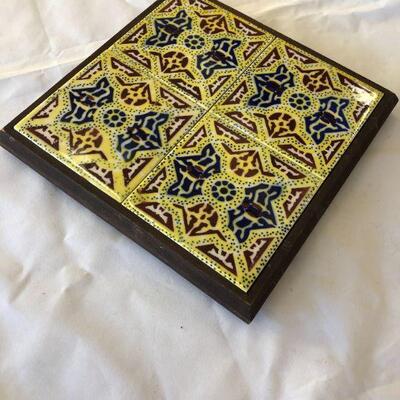 Vintage Mexican tiled trivet