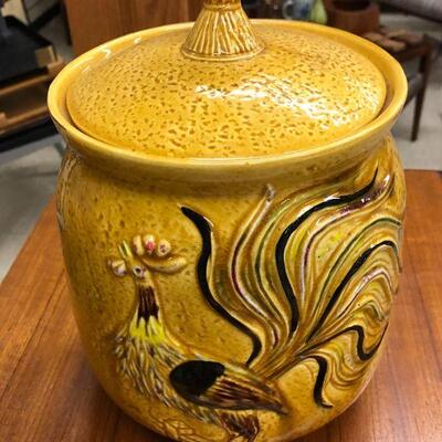 Vintage rooster cookie jar