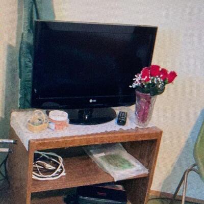 Small TV & stand
