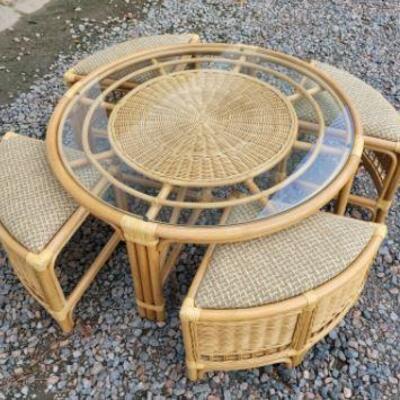 Rattan Table with Stools. https://ctbids.com/#!/description/share/675678 Adorable porch set rattan /wicker table with tuck away stools....