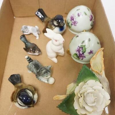 1214	PORCELAIN LOT, 6 ANIMALS W/GOEBEL, 2 MINI HANGING POTS & A LIMITED EDITION ROSE #6 OF 250	25	50	10	PLEASE PAY ATTENTION FOR DAILY...