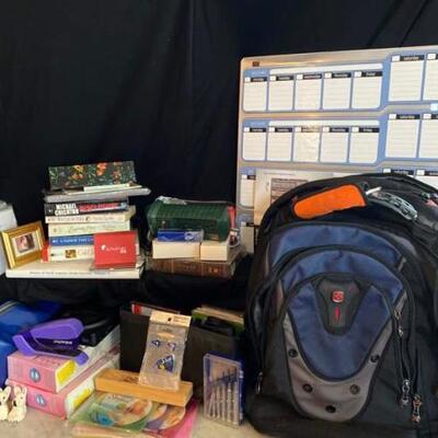 A Little Bit of Everything
https://ctbids.com/#!/description/share/679303 Includes a backpack, magnetic calendar, books, and assorted...