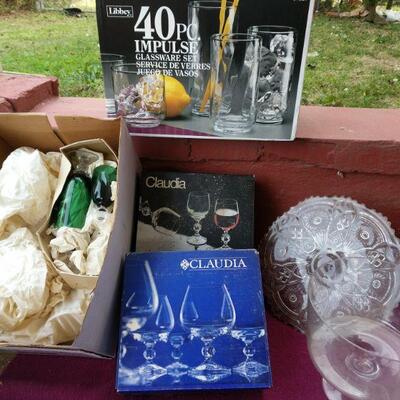 Libbey and Claudia Glassware
https://ctbids.com/#!/description/share/679297 Includes Libbey glassware, Claudia Czechoslovakian Crystal,...