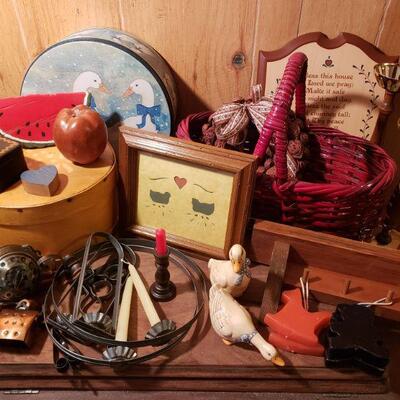 https://ctbids.com/#!/description/share/682576 Includes candle holders, basket, wall plaques, wind chime, figurines, wall shelf, wooden...