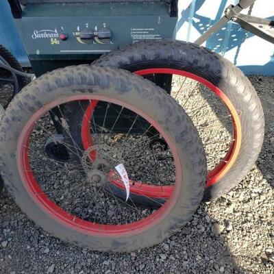 #31016 â€¢ Mountain Bike Fat Tires