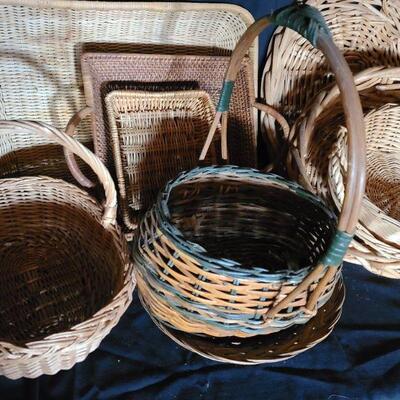So many baskets the possibilities are endless. Set the tables hold napkins, throw all the stuff on the counter in a stylish basket. Add...