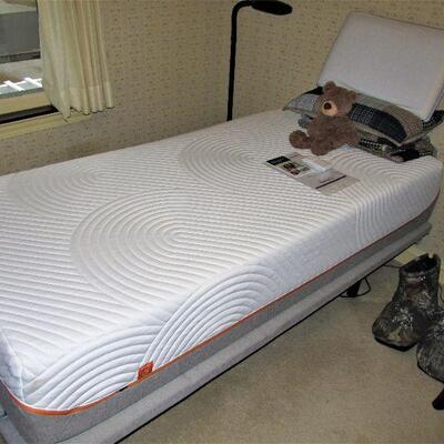 Tempurpedic Ergo-Plus adjustable bed