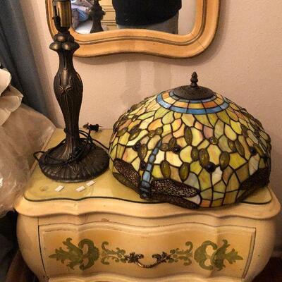 https://www.ebay.com/itm/114575725784	FL4009 TIFFANY STAINED GLASS DRAGONFLY FLOOR LAMP Pickup Only Paul Sahlin Tiffany's	 $985.00...