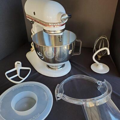 https://ctbids.com/#!/description/share/687785 KitchenAid Ultra Power stand mixer with bowl, whisk, paddle and bread hook attachments as...