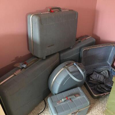 Starflite vintage luggage