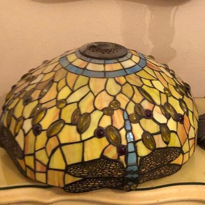 https://www.ebay.com/itm/124486738007	FL4016 TIFFANY STAINED GLASS DRAGONFLY FLOOR LAMP Pickup Only Paul Sahlin Tiffany's	 $895.00 

