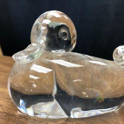 https://www.ebay.com/itm/114609854598	WRY5012: Steuben Crystal Duck Discontinued Hand Etched 		 Buy-it-Now 	 $99.99 
