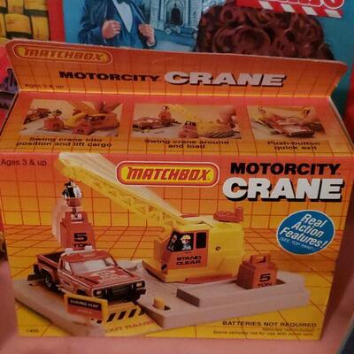 Matchbox Motorcity Crane