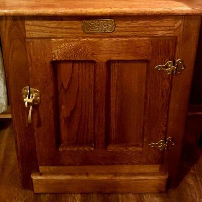 White Clad Ice Chest