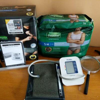 https://ctbids.com/#!/description/share/694366 This set includes a blood pressure monitor, a Grab-it extension arm, magnifying glass and...