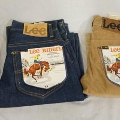 1042	LOT OF FOUR PAIRS OF VINTAGE LEE RIDERS JEANS W/ TAGS. SIZES ARE; 25 X 32, 8, 26 X 34 & ONE IS ILLEGIBLE 
