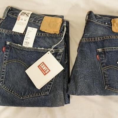 1008	LOT OF TWO LEVIS VINTAGE CLOTHING SELVIDGE JEANS
