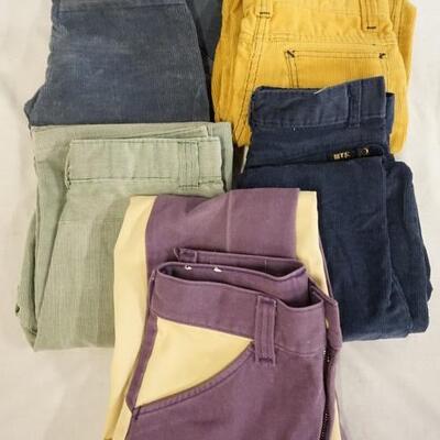 1043	LOT OF FIVE PAIRS OF VINTAGE BILLY THE KID YOUTH SIZED PANTS, VARYING DEGREE OF WEAR
