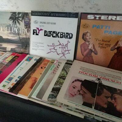 https://ctbids.com/#!/description/share/697726 Mystery lot of soundtrack vinyl records. Includes South Pacific, Doctor Zhivago and more.

 